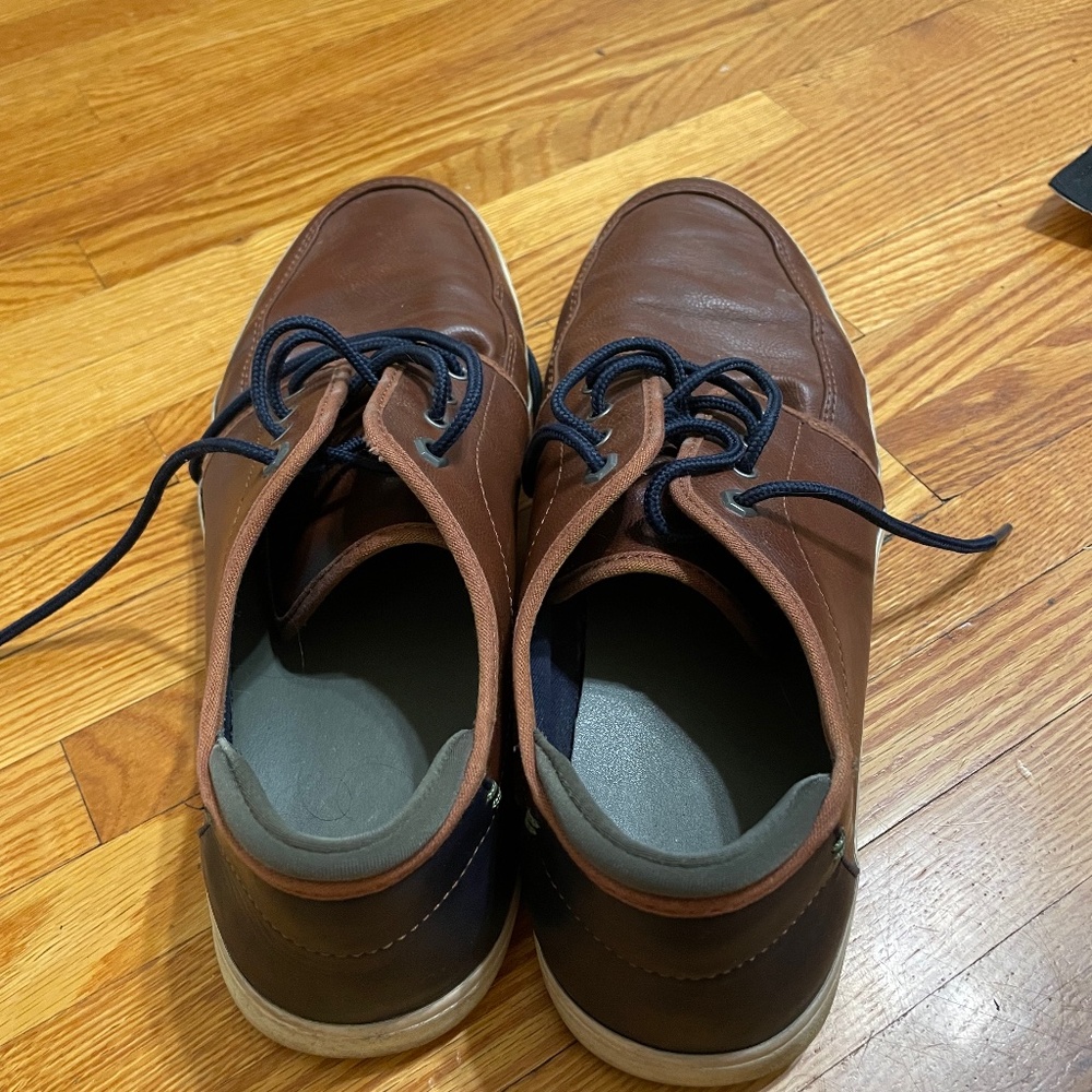 Casual dress sneakers in brown/blue/green size 12